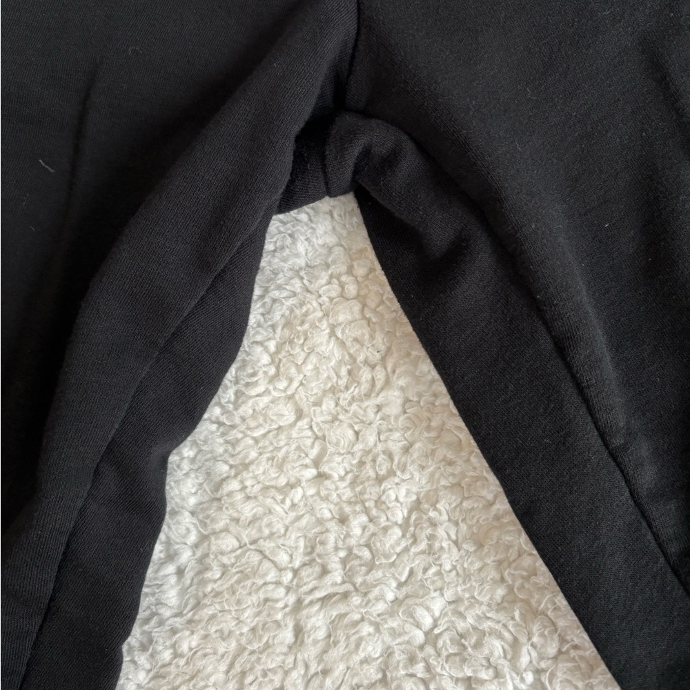 Banana Republic Jogger Pants - Picture 6 of 10